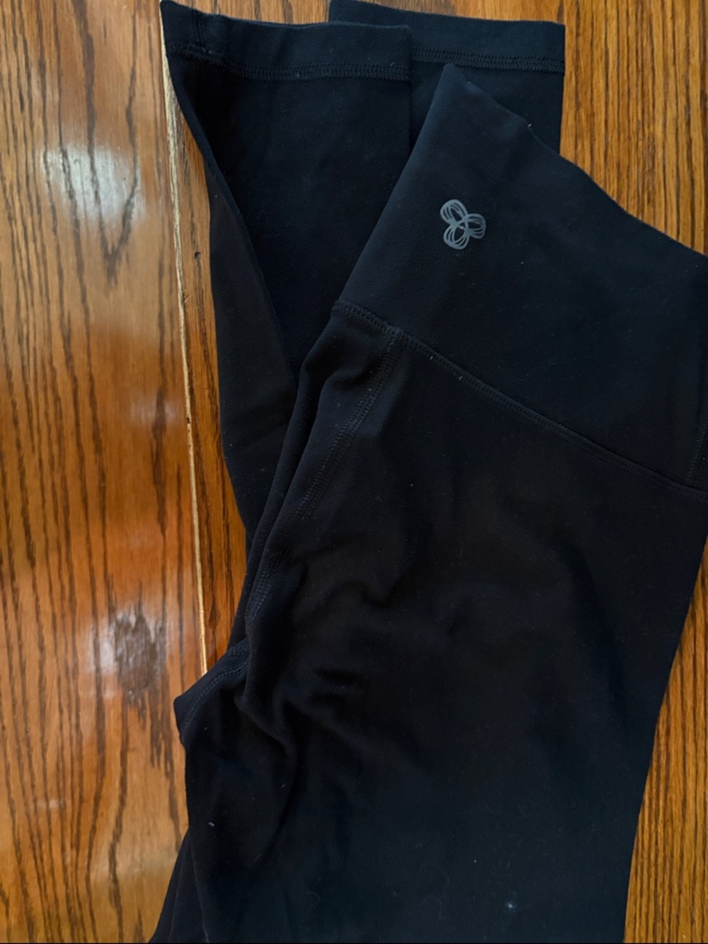 Aritzia Black High-Waist Leggings
